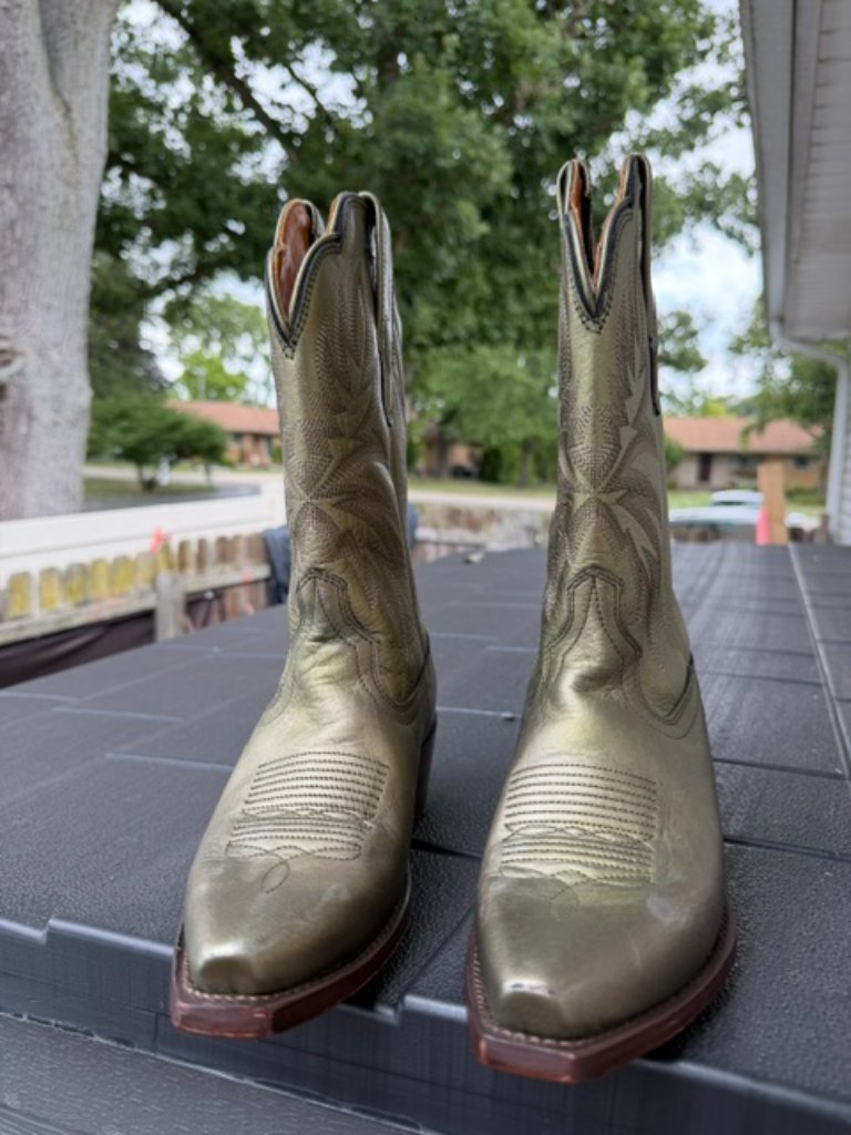 Tecovas Sadie Olive Metallic Limited Holiday Edition Boots 6 — image 3 of 8